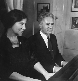 Karl and Vally Weigl at piano